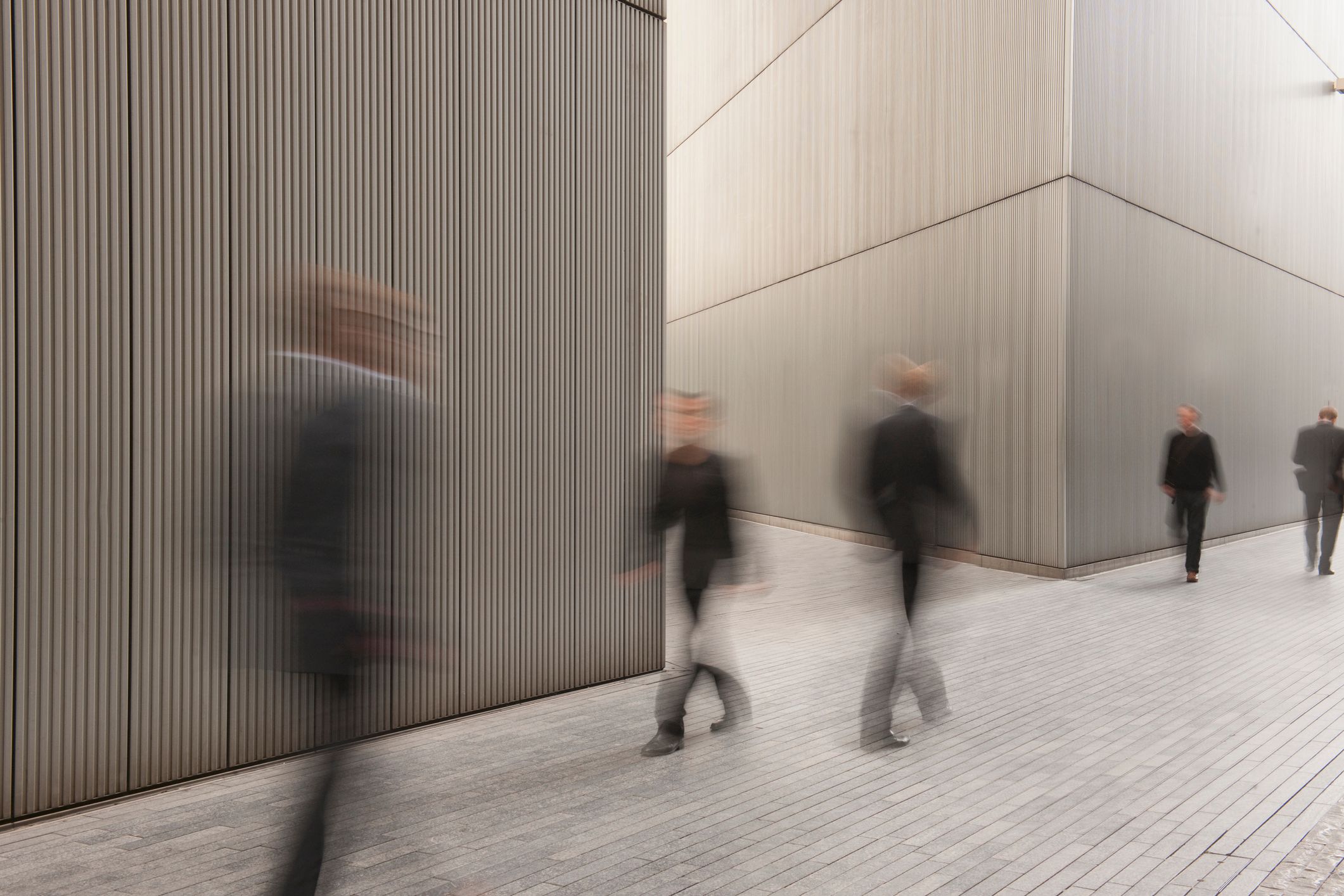 Cómo funcionan las aceras generadoras de energía